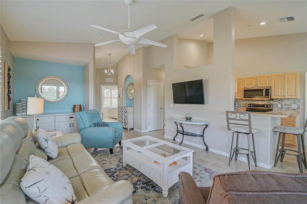 En Venta: $287,000 (3 camas, 2 baños, 1383 Pies cuadrados)