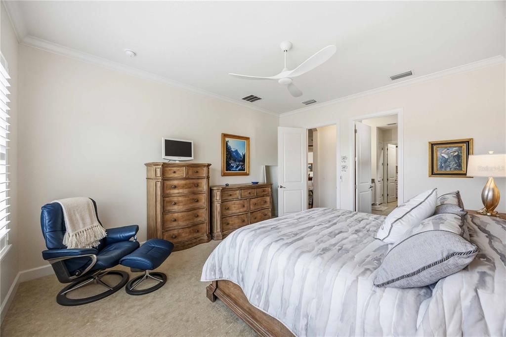 For Rent: $4,000 (3 beds, 3 baths, 2275 Square Feet)