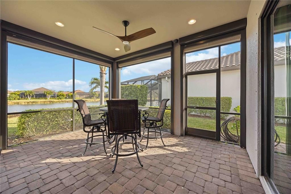 For Rent: $4,000 (3 beds, 3 baths, 2275 Square Feet)