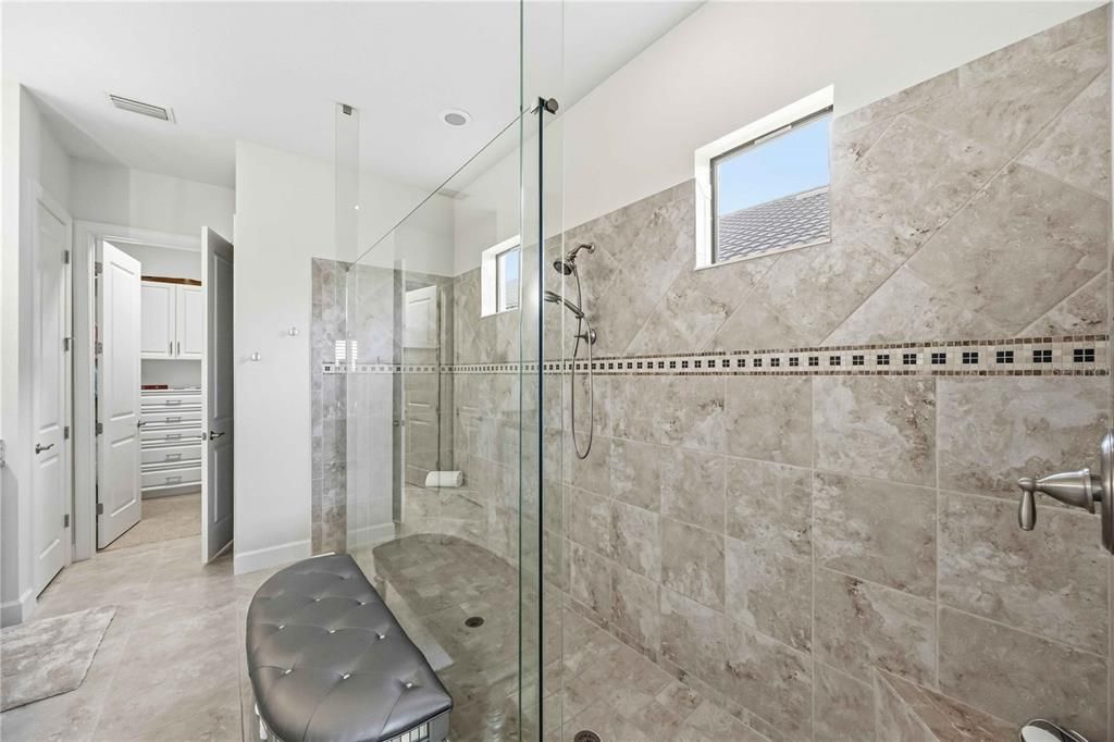 For Rent: $4,000 (3 beds, 3 baths, 2275 Square Feet)