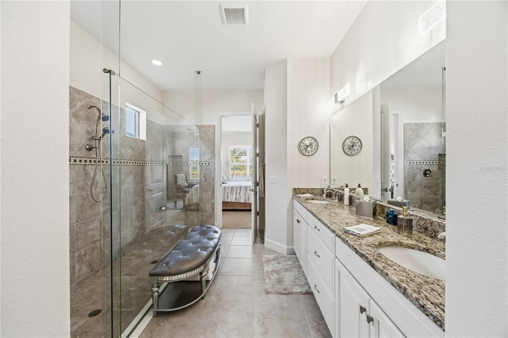 For Rent: $4,000 (3 beds, 3 baths, 2275 Square Feet)