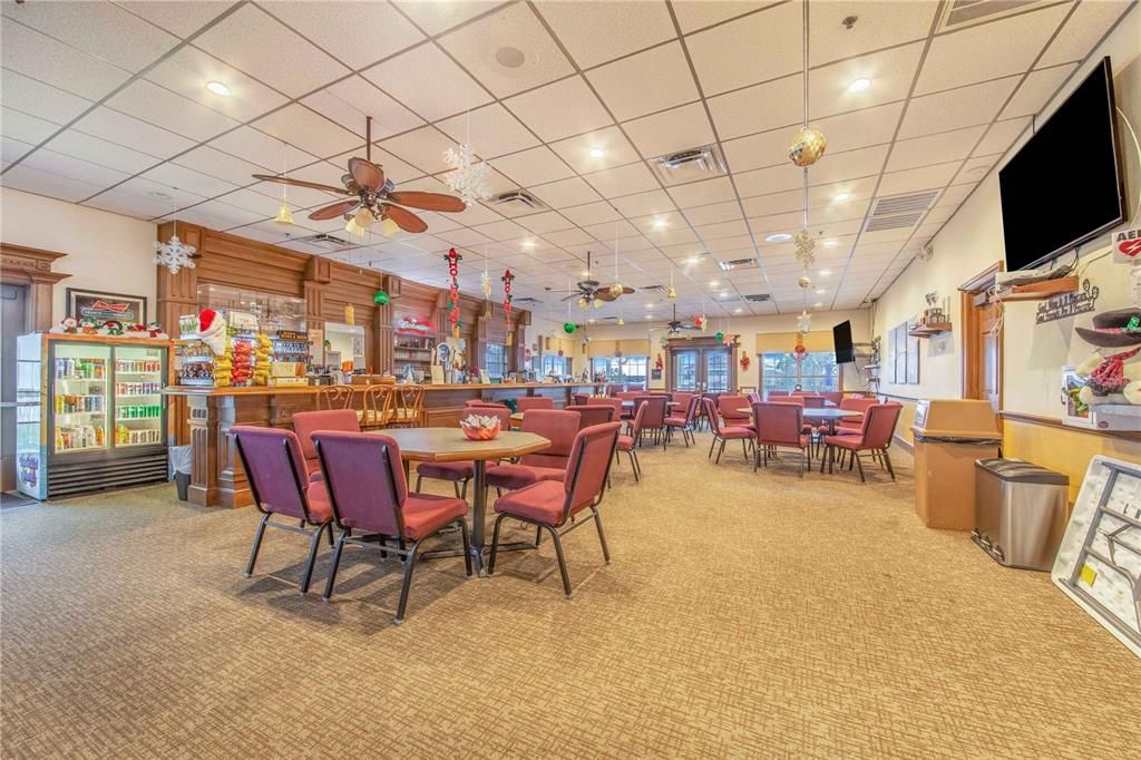 En Venta: $280,000 (2 camas, 2 baños, 1747 Pies cuadrados)