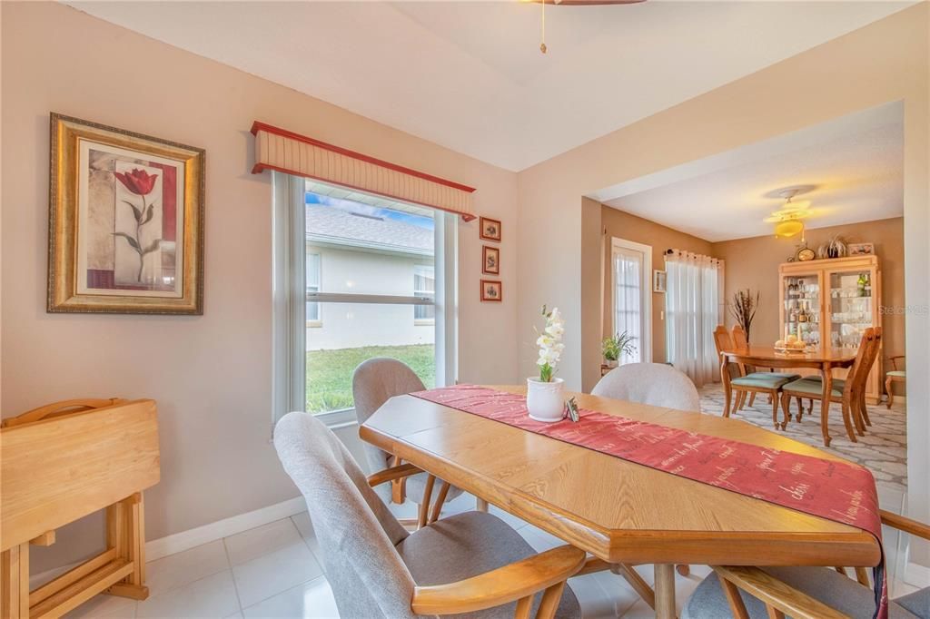 En Venta: $280,000 (2 camas, 2 baños, 1747 Pies cuadrados)