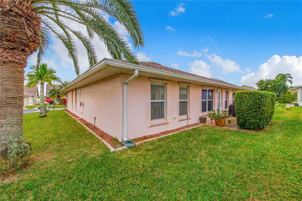 En Venta: $280,000 (2 camas, 2 baños, 1747 Pies cuadrados)