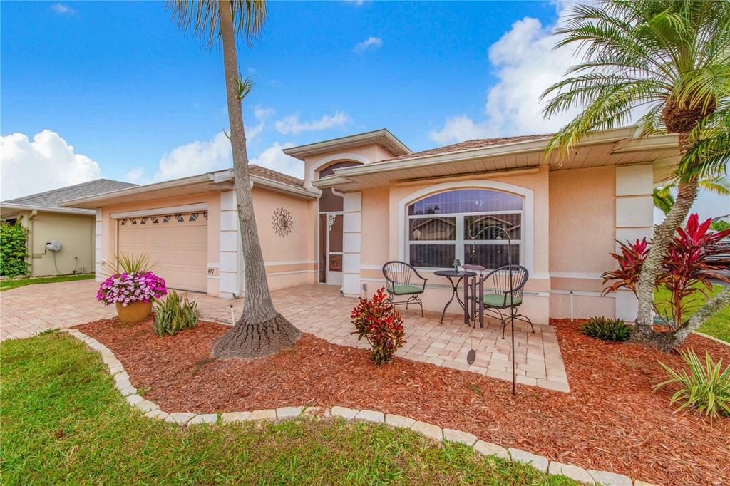 En Venta: $280,000 (2 camas, 2 baños, 1747 Pies cuadrados)