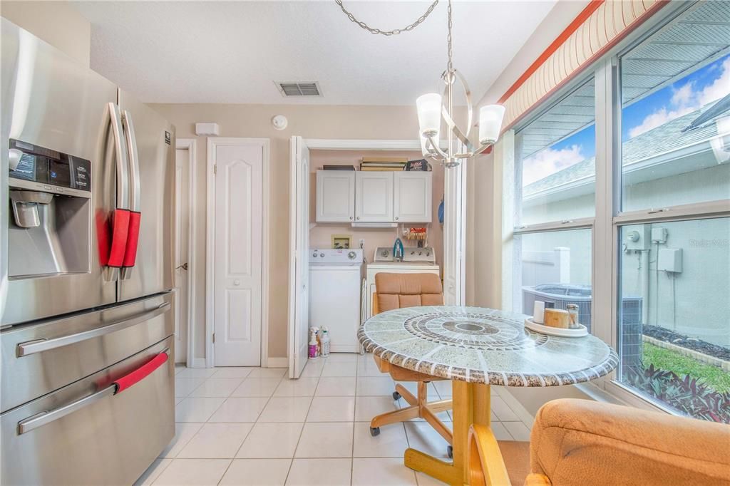 En Venta: $280,000 (2 camas, 2 baños, 1747 Pies cuadrados)