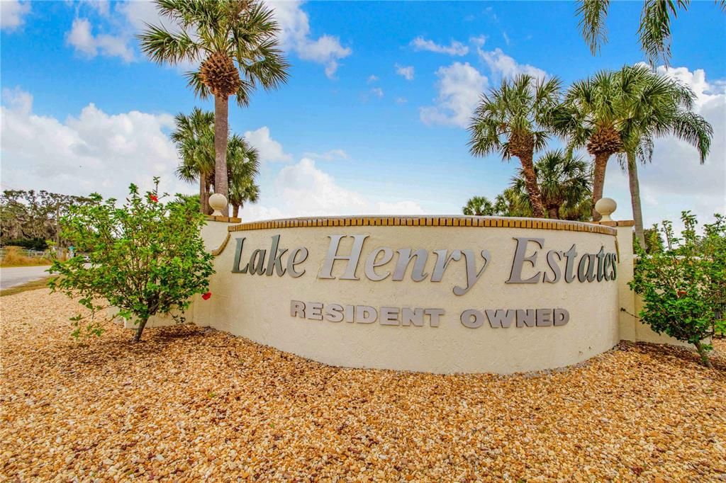 En Venta: $280,000 (2 camas, 2 baños, 1747 Pies cuadrados)