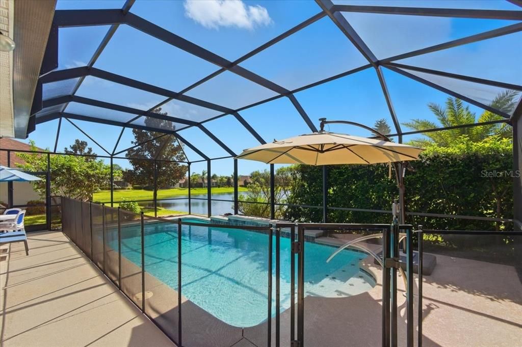 For Sale: $600,000 (4 beds, 2 baths, 1845 Square Feet)