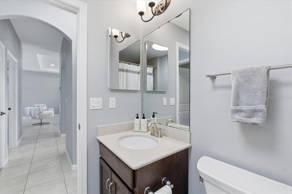 For Sale: $600,000 (4 beds, 2 baths, 1845 Square Feet)