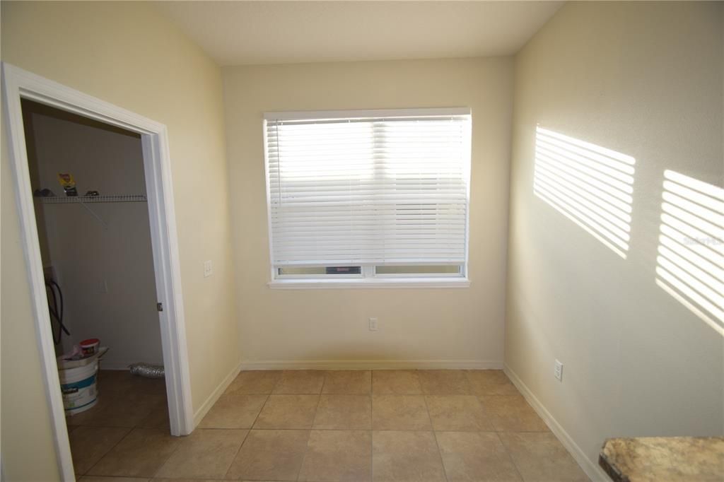 出租: $2,100 (3 贝兹, 2 浴室, 1537 平方英尺)