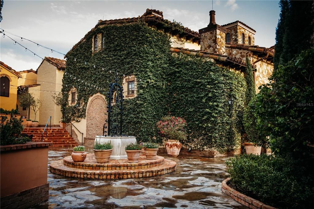 For Sale: $1,900,000 (4 beds, 4 baths, 3997 Square Feet)