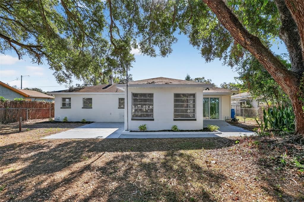 For Sale: $379,900 (3 beds, 2 baths, 1477 Square Feet)