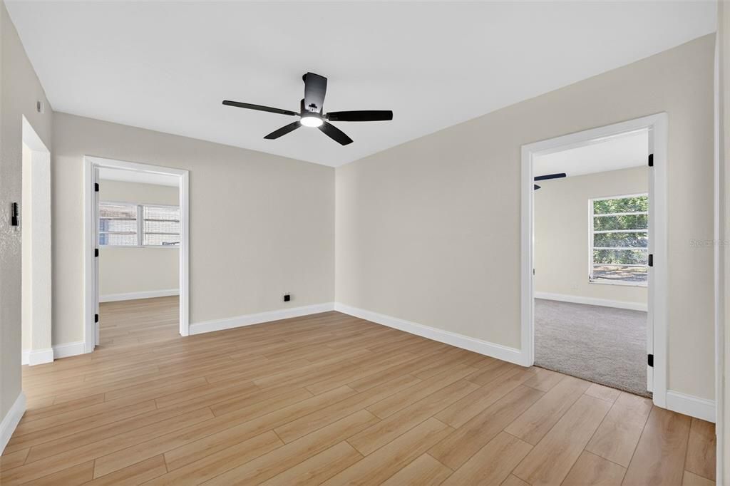 For Sale: $379,900 (3 beds, 2 baths, 1477 Square Feet)