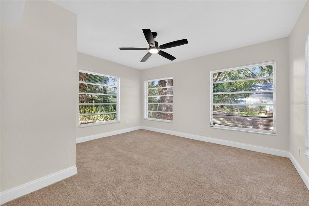 For Sale: $379,900 (3 beds, 2 baths, 1477 Square Feet)