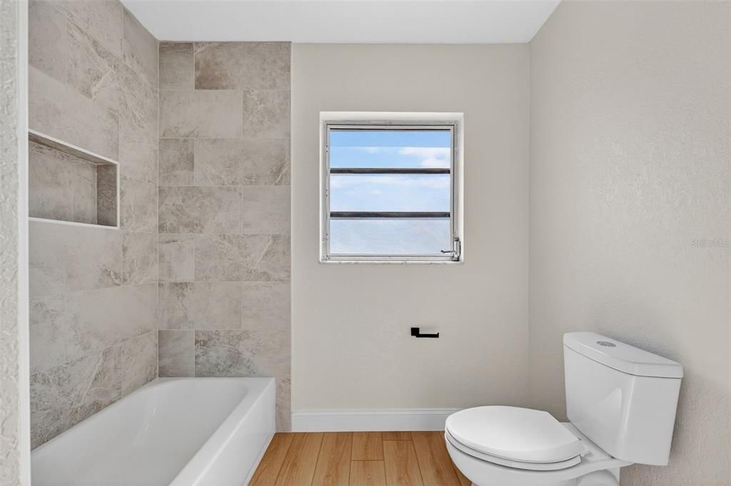 For Sale: $379,900 (3 beds, 2 baths, 1477 Square Feet)