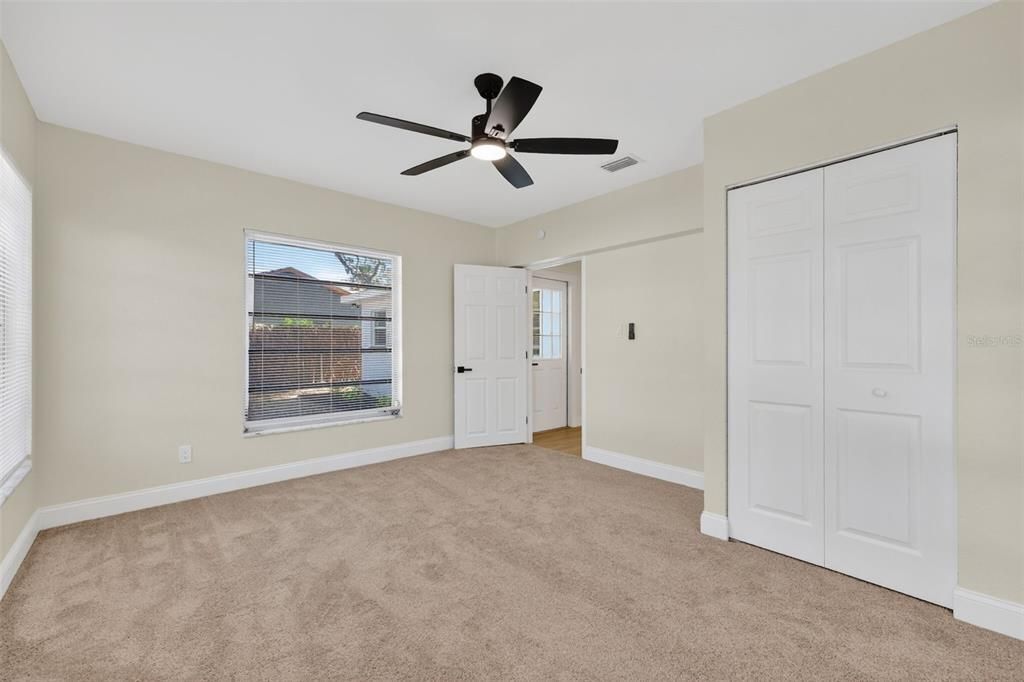 For Sale: $379,900 (3 beds, 2 baths, 1477 Square Feet)