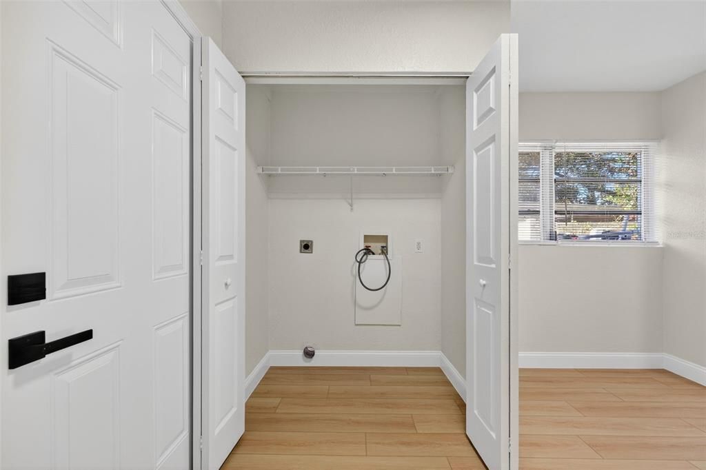 For Sale: $379,900 (3 beds, 2 baths, 1477 Square Feet)