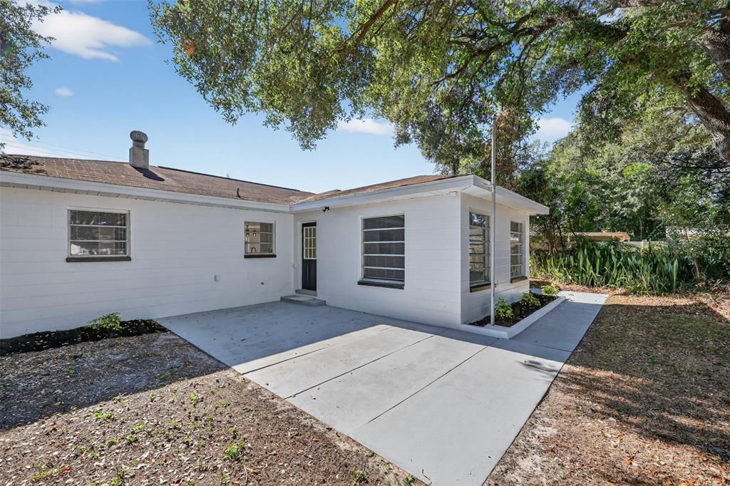 For Sale: $379,900 (3 beds, 2 baths, 1477 Square Feet)