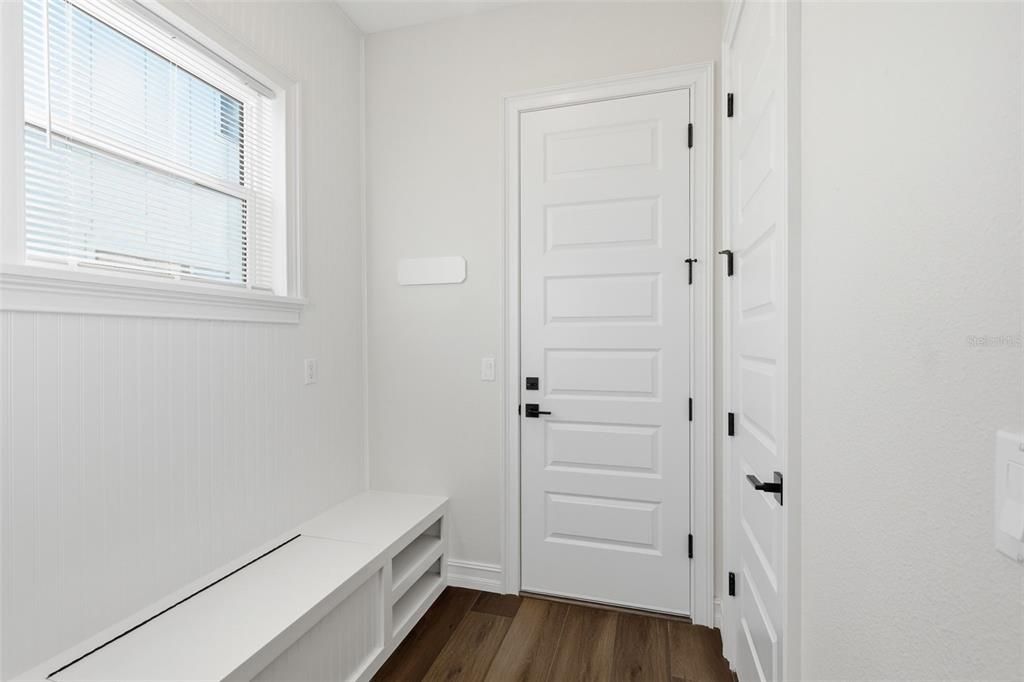 For Sale: $995,000 (3 beds, 2 baths, 2936 Square Feet)