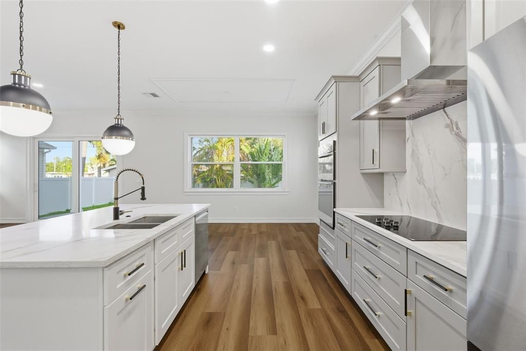 For Sale: $995,000 (3 beds, 2 baths, 2936 Square Feet)