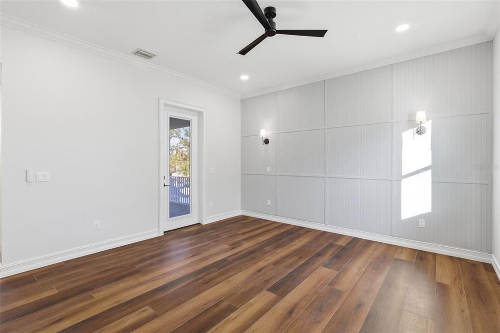 For Sale: $995,000 (3 beds, 2 baths, 2936 Square Feet)