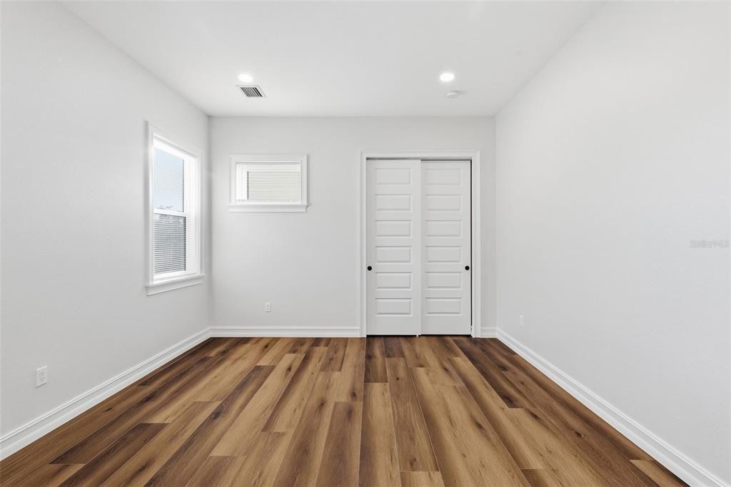 For Sale: $995,000 (3 beds, 2 baths, 2936 Square Feet)