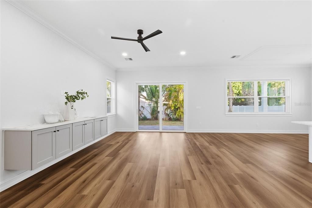 For Sale: $995,000 (3 beds, 2 baths, 2936 Square Feet)