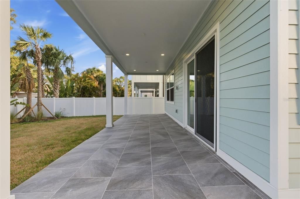 For Sale: $995,000 (3 beds, 2 baths, 2936 Square Feet)