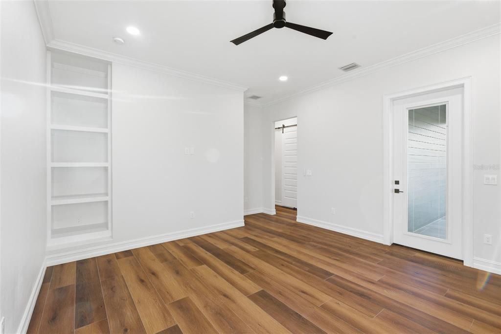 For Sale: $995,000 (3 beds, 2 baths, 2936 Square Feet)