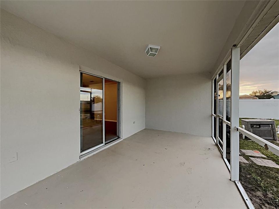 For Sale: $365,000 (4 beds, 2 baths, 1802 Square Feet)