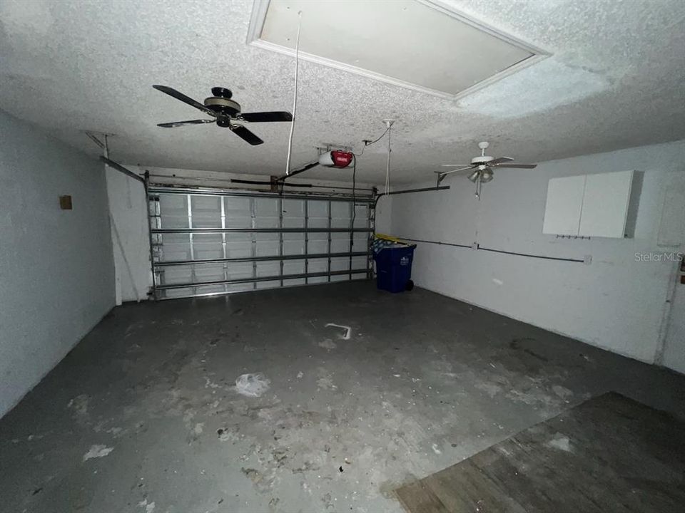 For Sale: $259,900 (3 beds, 2 baths, 1372 Square Feet)