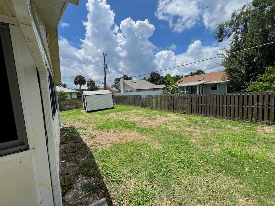 For Sale: $259,900 (3 beds, 2 baths, 1372 Square Feet)