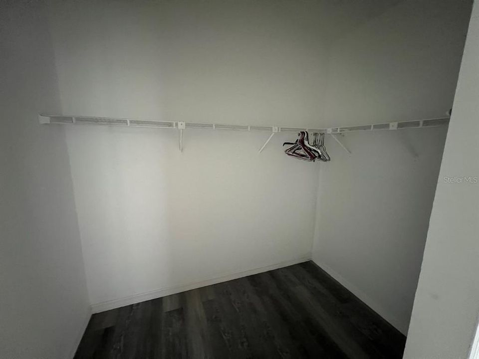 For Sale: $259,900 (3 beds, 2 baths, 1372 Square Feet)