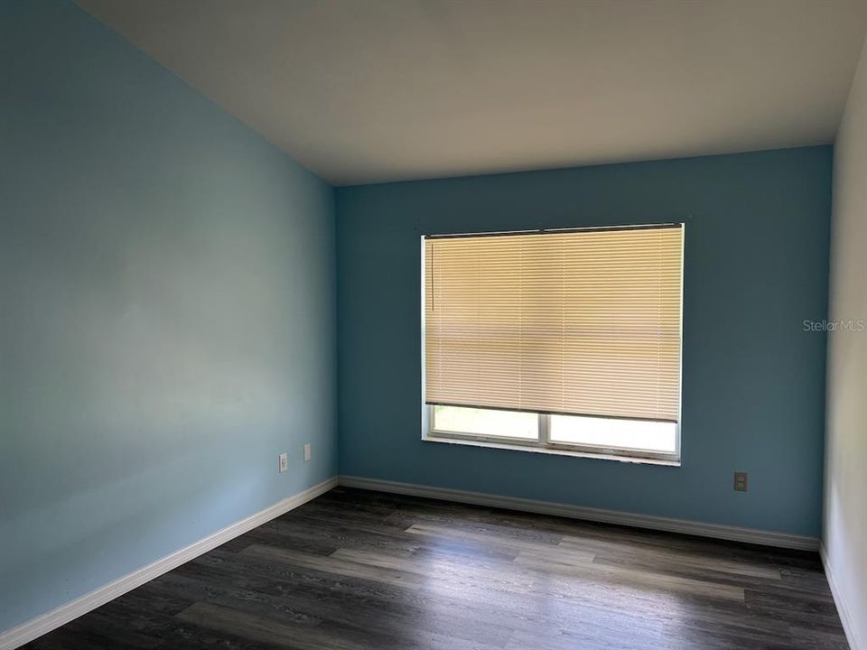 For Sale: $259,900 (3 beds, 2 baths, 1372 Square Feet)