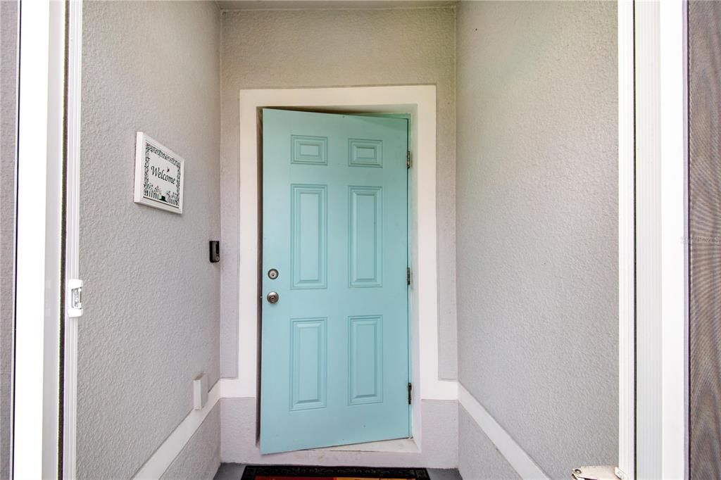 For Sale: $335,000 (4 beds, 2 baths, 1703 Square Feet)