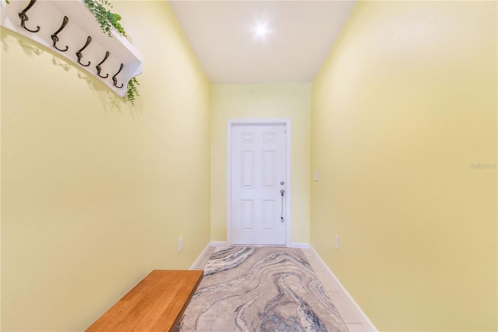 For Sale: $335,000 (4 beds, 2 baths, 1703 Square Feet)