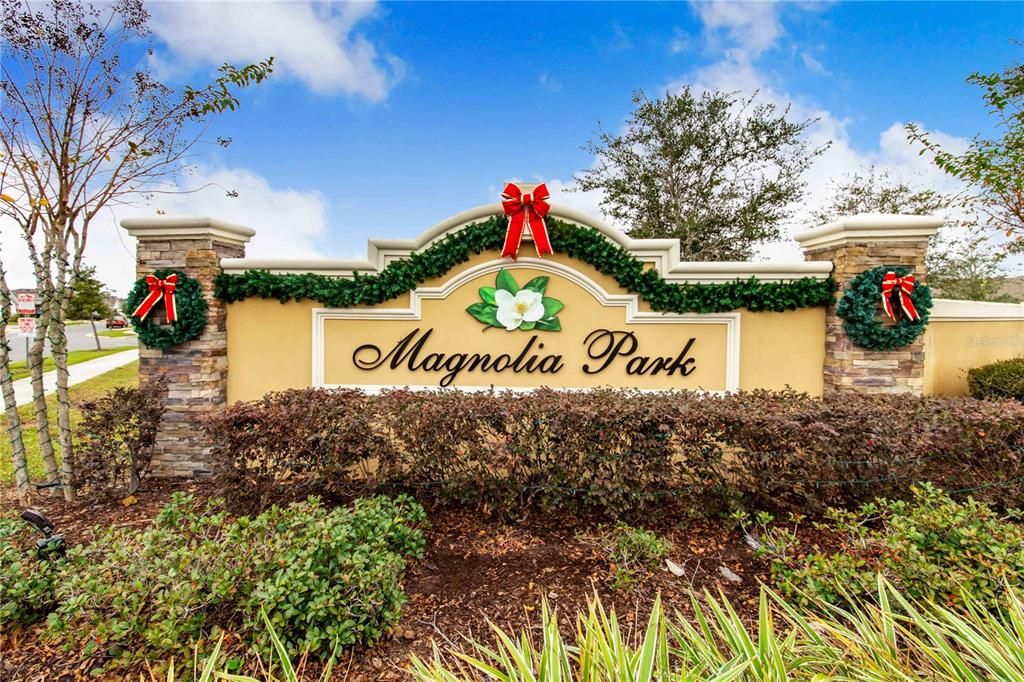 For Sale: $335,000 (4 beds, 2 baths, 1703 Square Feet)