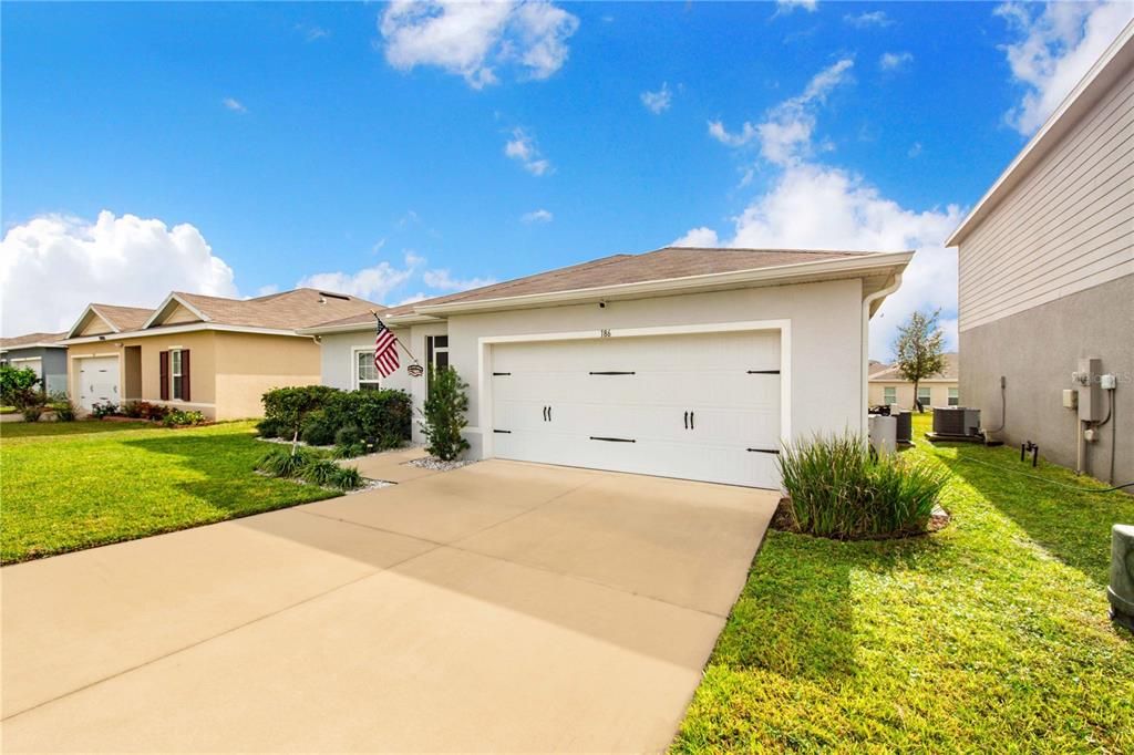 For Sale: $335,000 (4 beds, 2 baths, 1703 Square Feet)