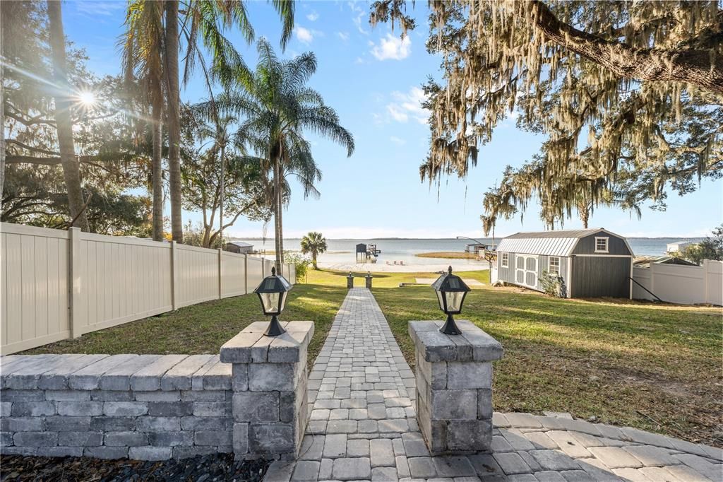 For Sale: $849,900 (4 beds, 2 baths, 2005 Square Feet)