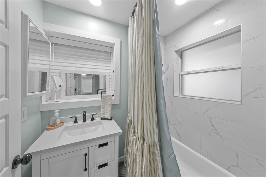 For Sale: $849,900 (4 beds, 2 baths, 2005 Square Feet)