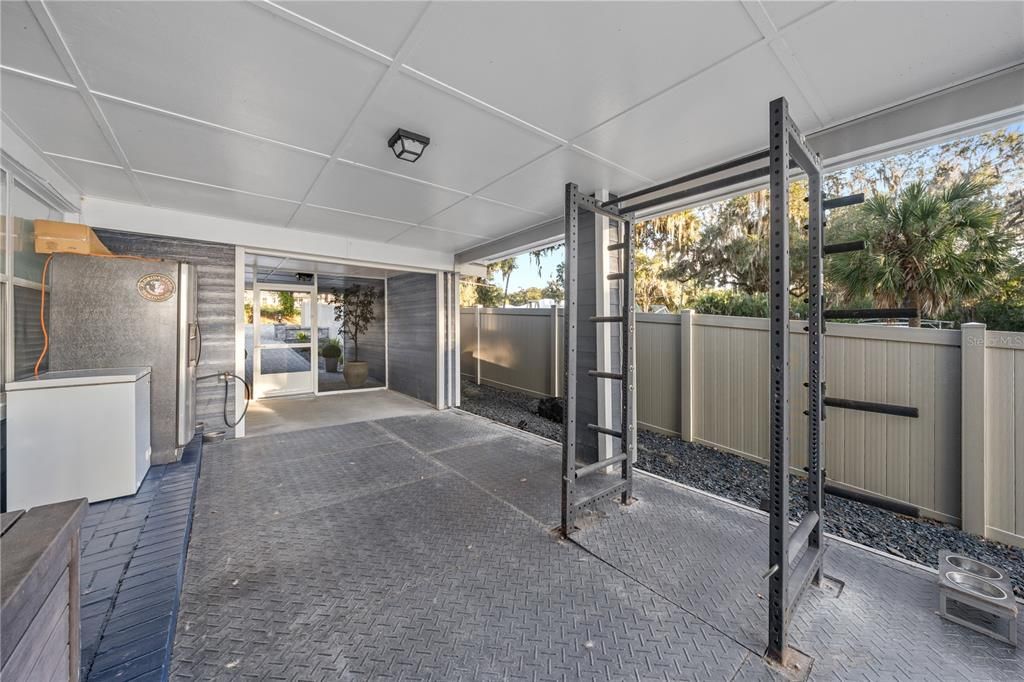 For Sale: $849,900 (4 beds, 2 baths, 2005 Square Feet)