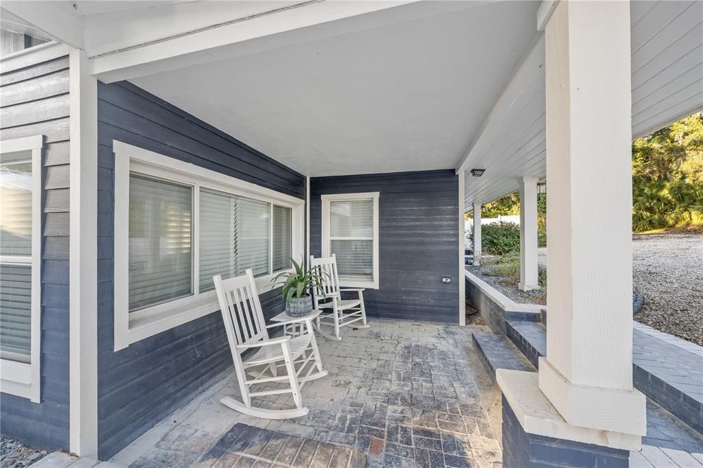 For Sale: $849,900 (4 beds, 2 baths, 2005 Square Feet)