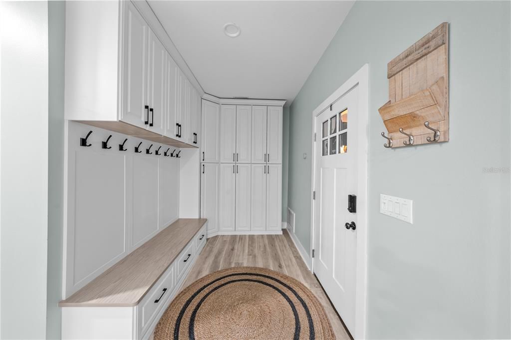 For Sale: $849,900 (4 beds, 2 baths, 2005 Square Feet)