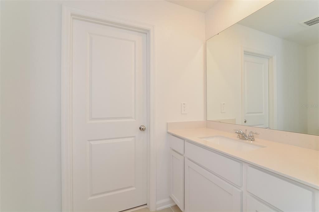 En Renta: $1,840 (4 camas, 2 baños, 1880 Pies cuadrados)