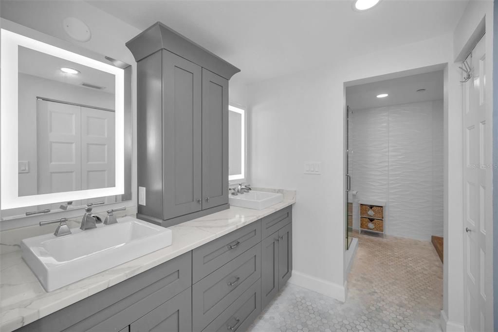 For Rent: $7,500 (3 beds, 2 baths, 1800 Square Feet)