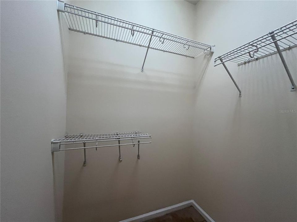 For Rent: $2,499 (3 beds, 2 baths, 1537 Square Feet)