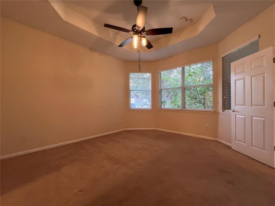 For Rent: $2,499 (3 beds, 2 baths, 1537 Square Feet)