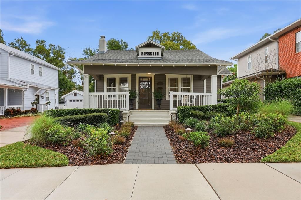 For Rent: $3,500 (3 beds, 2 baths, 1382 Square Feet)