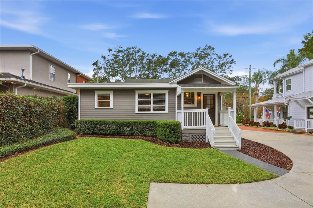 For Rent: $3,500 (3 beds, 2 baths, 1382 Square Feet)