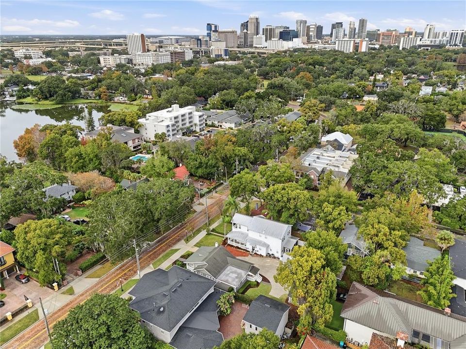 For Rent: $3,500 (3 beds, 2 baths, 1382 Square Feet)